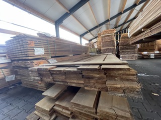 Ca. 52x Thermo Vuren Veer en Groef, 18x178mm, lengte 450cm